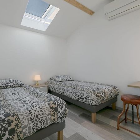Unsejourametz-Fr Meubles Ossons Du T2 Au T4 Avec Parking, Apartment Exterior photo